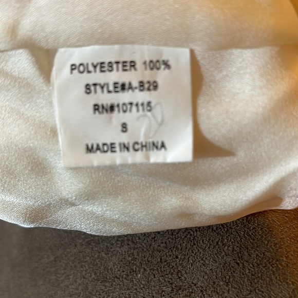 Ruffled cami - Picture 9 of 10